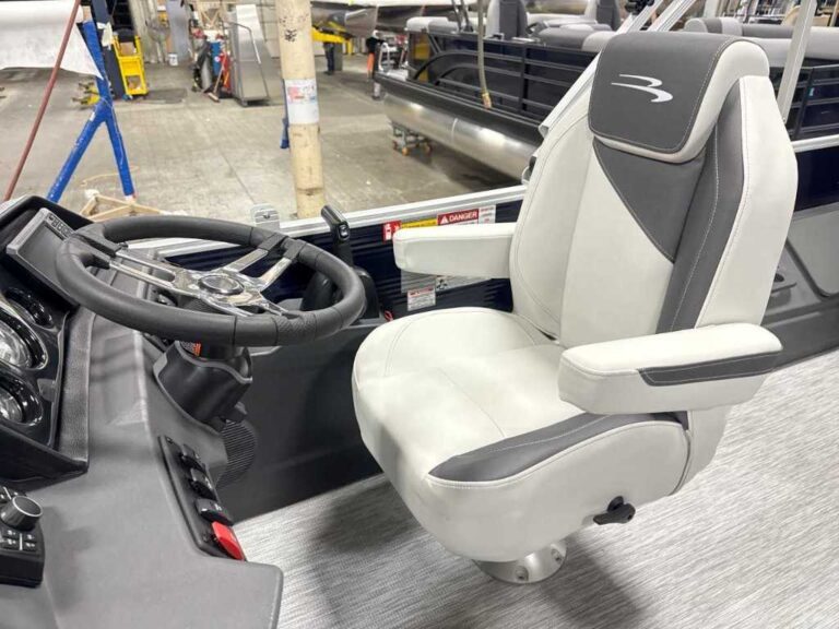 2026 Bennington 22SS(22SFC) - SPECIAL PACKAGE US-ETWS9906K526 [photo 15]